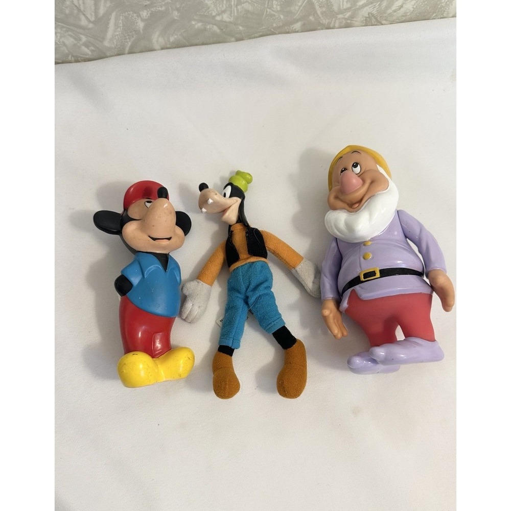 Vintage Disney Toys Lot Mickey Goofy Doc Dwarf Vinyl & Plush Figures